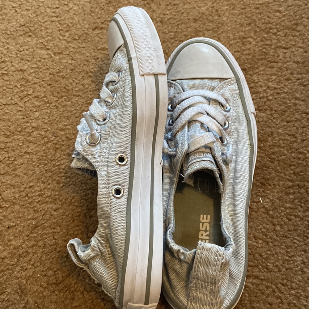 converse - Picture 2 of 4